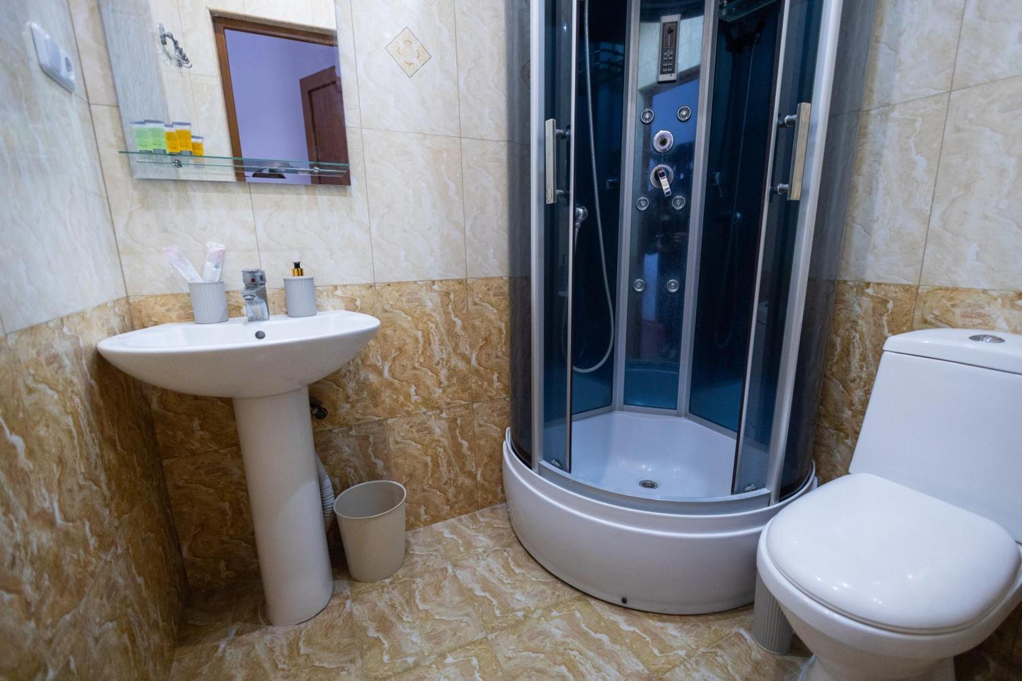 Yan Hotel エレバン エクステリア 写真